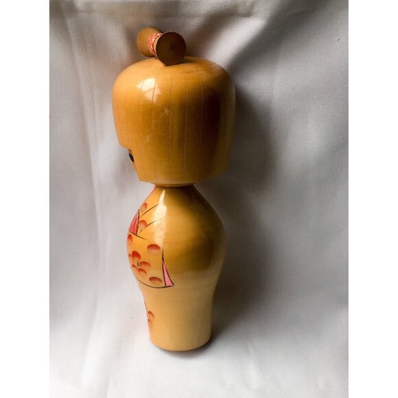 Japanese Kokeshi Doll With Hair Bow Kimono Pink Carved Dots 10.5 “ - Picture 3 of 8